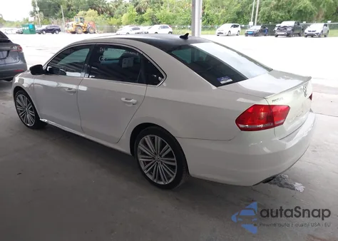 2014 Volkswagen Passat 1.8T Sport from USA, damaged, VIN 1VWBT7A38EC078773